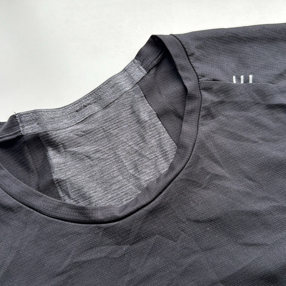 Men’s Lululemon Fast and Free Short Sleeve Black Shirt Medium - Picture 10 of 14